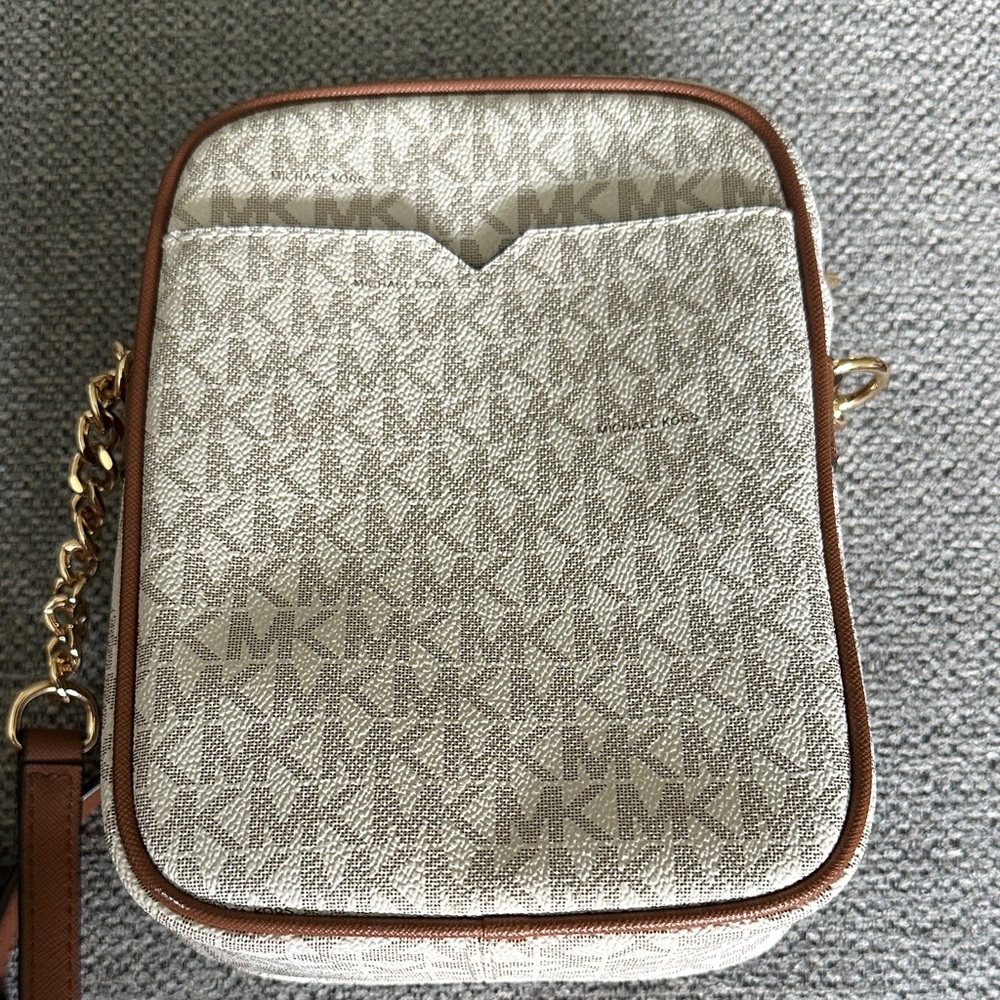 Michael Kors Tan and Cream Crossbody Bag - Picture 4 of 5